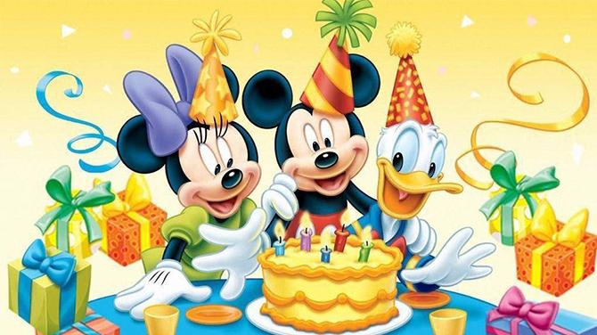 Disney celebra el cumpleaños de Mickey Mouse, #FELIZCUMPLEMICKEY - Conexion  360