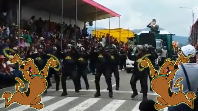 control policía vs scooby doo pa pa control policía vs scooby doo pa pa