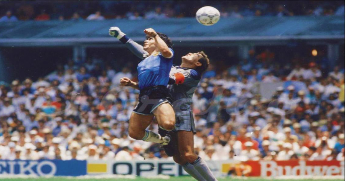 Diego Armando Maradona La Mano De Dios